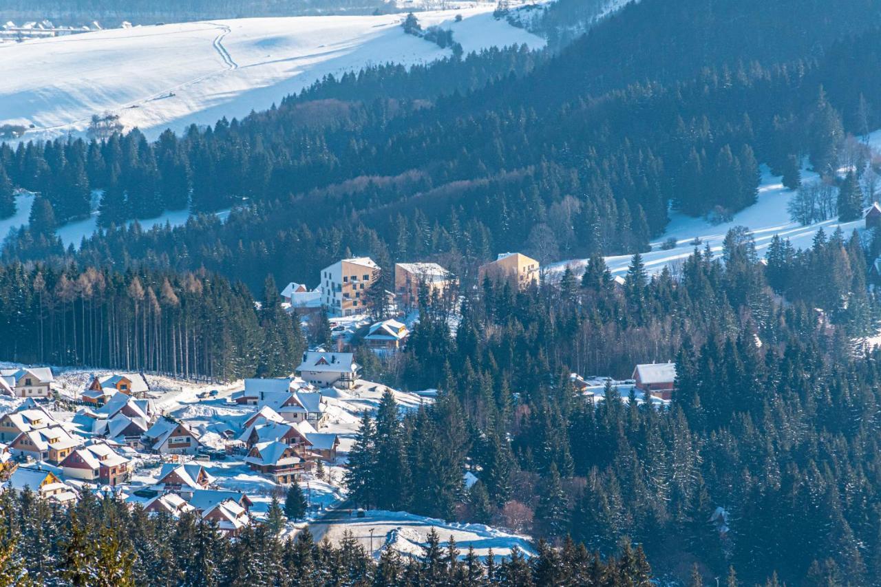 Apartman Jesienka, Hillside Dolny Kubin Exterior foto